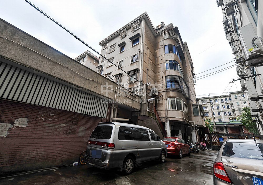 3号线淞滨路地铁企业力荐好房诚意出售