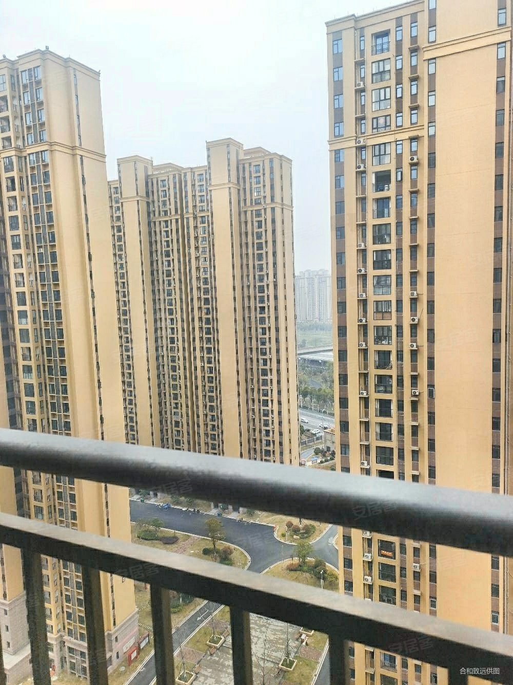 胜利丰园2室2厅1卫80㎡南88万