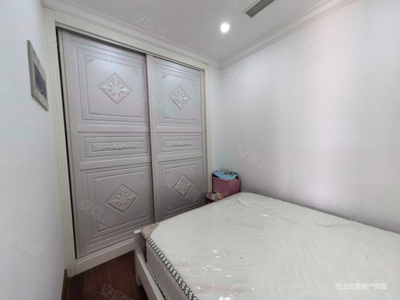 套,合生国际花园(别墅)二手房,1080万,6室3厅,4卫,302平米-昆山安居客