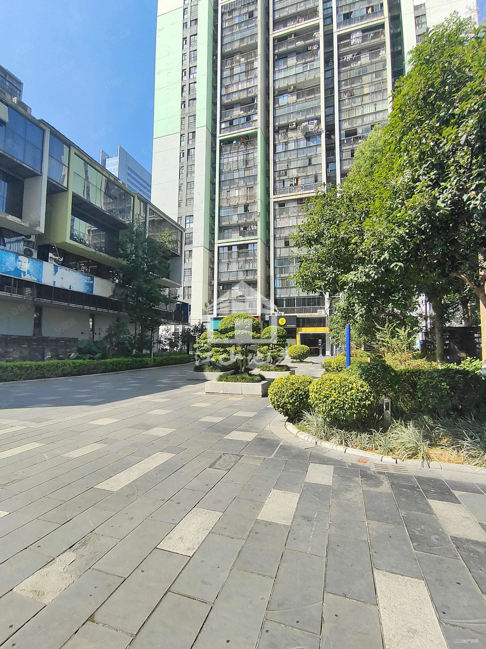柳州阳光100城市广场4房2厅精装110万,阳光100城市广场二手房,110万,4