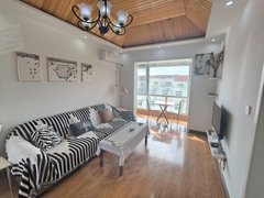 乳山银滩长江路45OO一年精装双阳台带露台标准一室出租房源真实图片