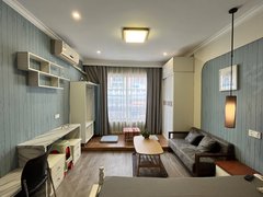 玉潭公寓多户型常年对外出租，无中介费，设施齐全拎包入住。