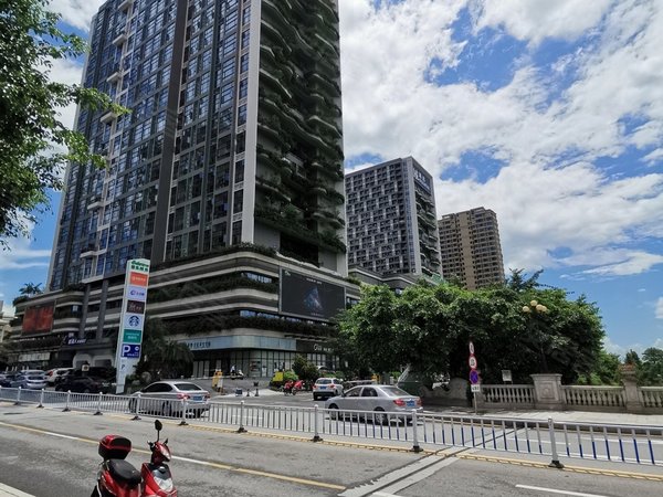 佛山顺德顺德碧桂园碧桂园总部新翼广场碧桂园总部 精装一房 南向