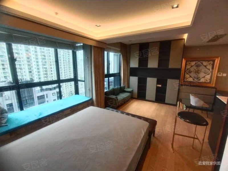 上海房产网>上海二手房>静安二手房>新客站二手房>苏河融景>800_600