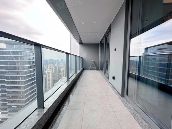 杭州滨江区政府杭州壹号院(公寓住宅)臻奥院二期 330方五房四卫 次