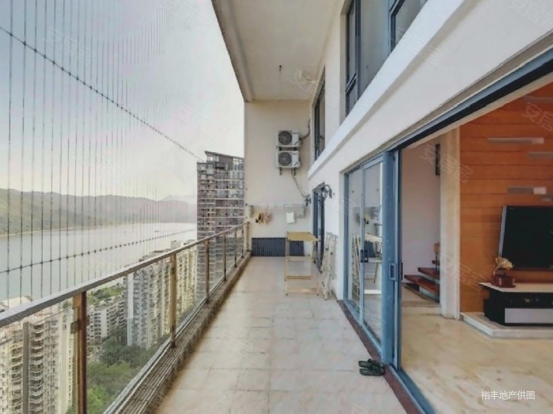 深圳房产网>深圳二手房>盐田二手房>沙头角二手房>蓝郡广场>