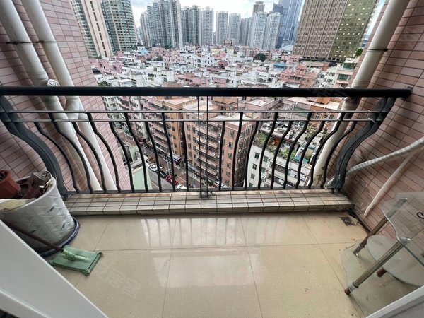 深圳福田皇岗皇庭彩园皇庭彩园 两房两厅 整租 价格实惠 质量不错出租