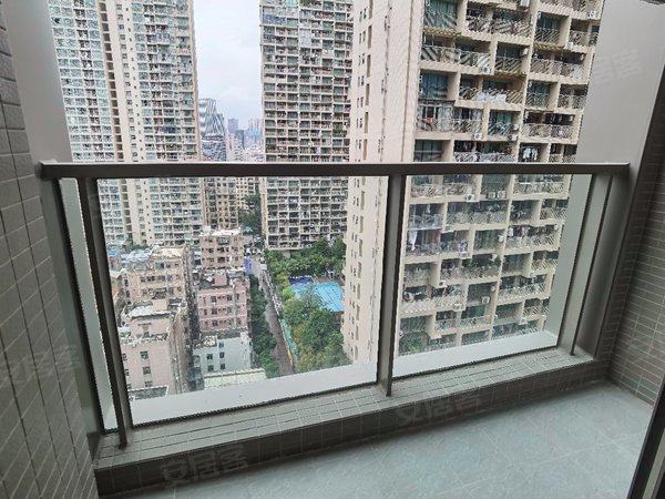 深圳南山南山中心区正东名苑新上!