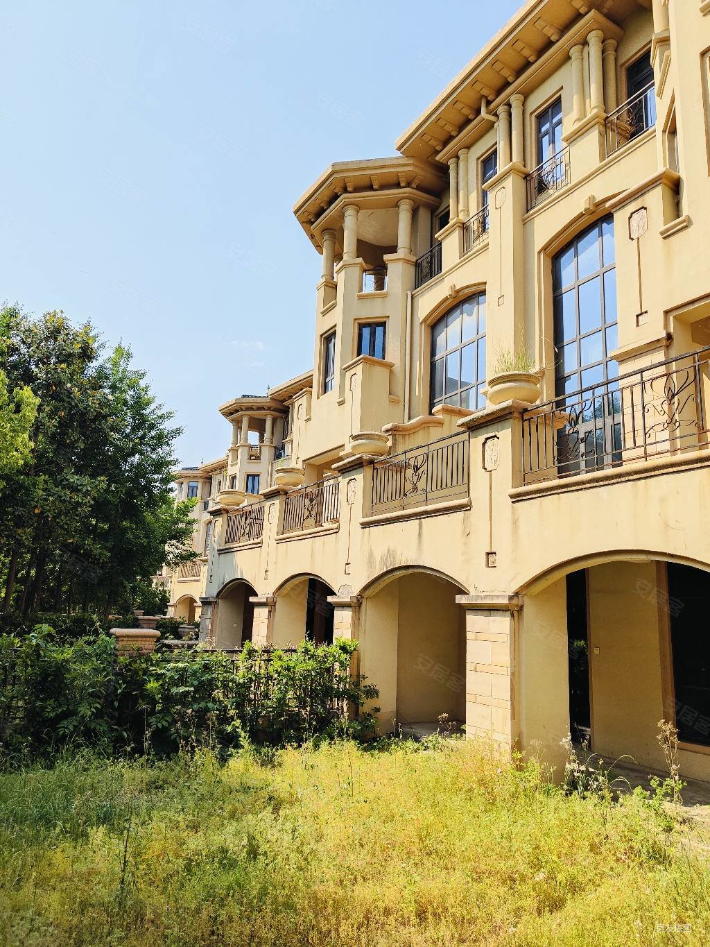 富田兴龙湾,大双拼别墅,500万,超大花园