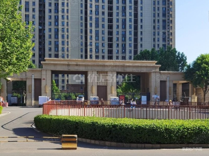 富力惠兰美居(d区)~1居室~观景楼层~环境优美~统一装修