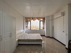 泸州江阳蓝田天远广场精装一室出租 家具电器齐 出入方便 干净卫生 环境好出租房源真实图片