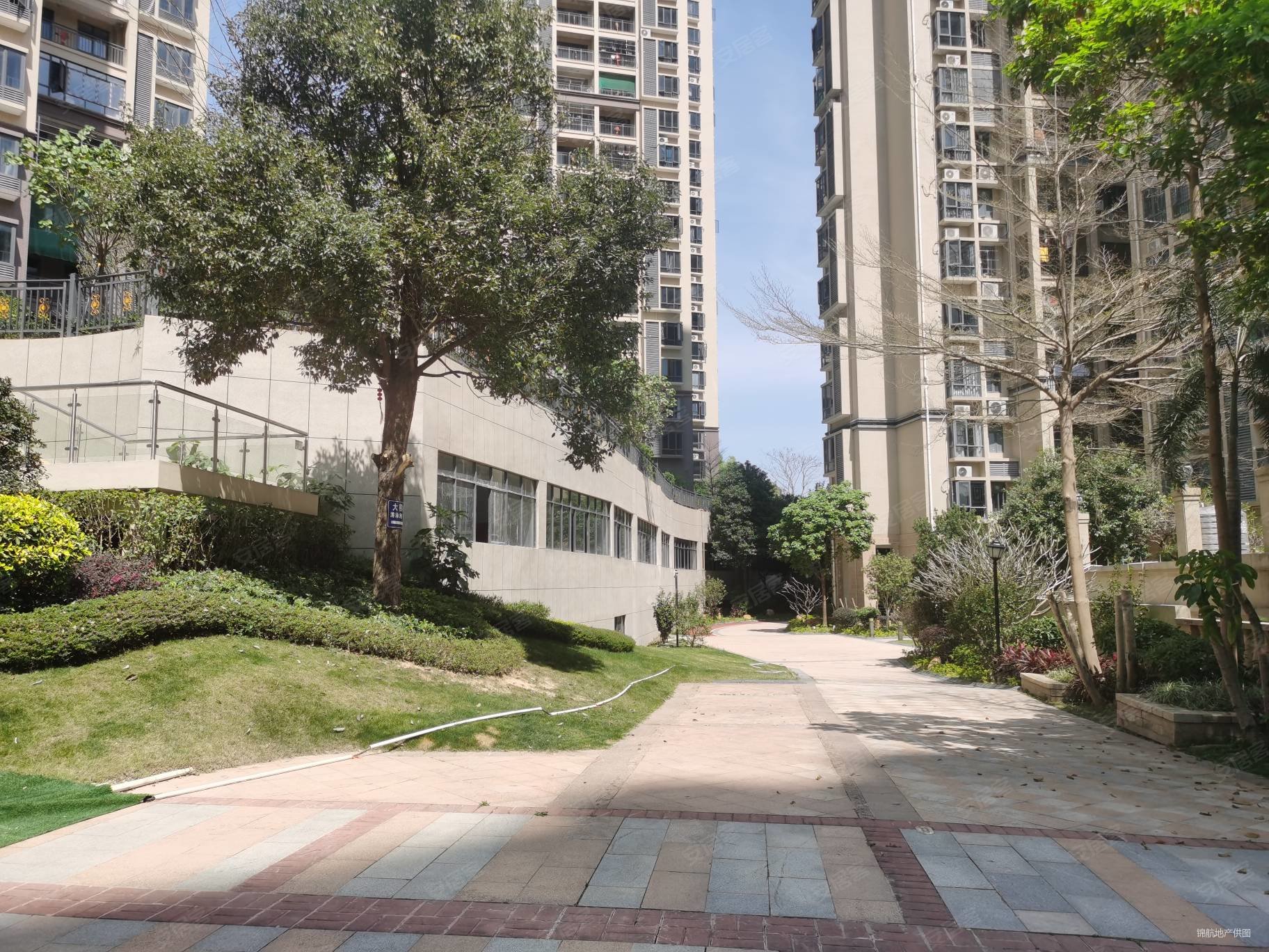 龙丰山语豪庭低于市场价每平米三千出售南北对流送水电装