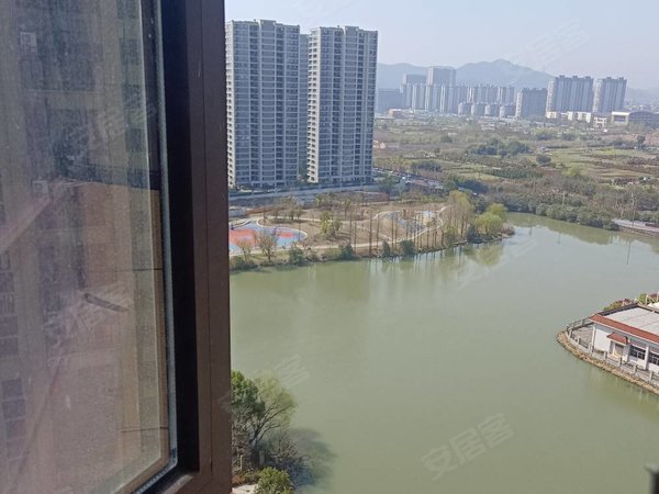 杭州萧山蜀山御湖公馆2号线地铁口河景房多套单间独立厨卫出租 随时