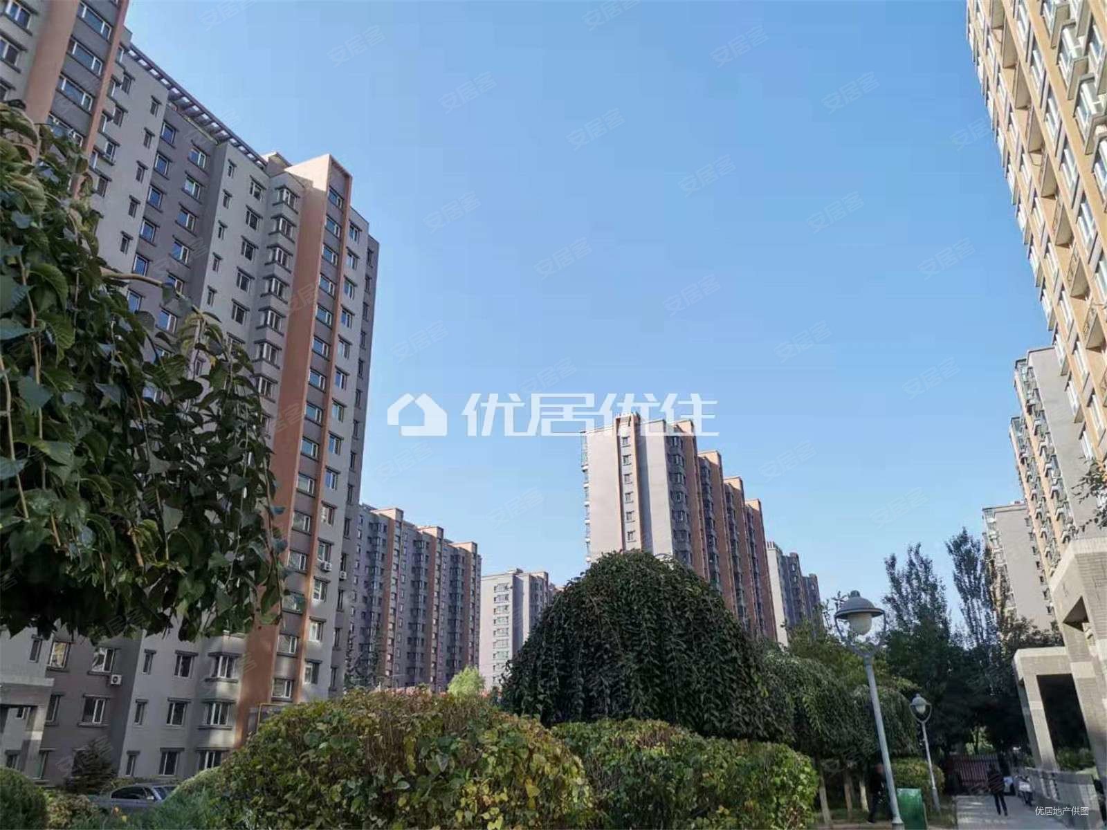 电梯房 3室 南北通透 巨海城五区 精装 诚心出售 价格可议