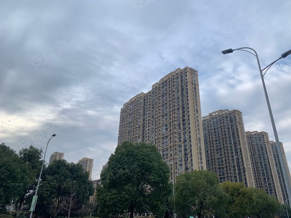 苏州吴江城北红树湾花园红树湾花园 3室1厅1卫出租房源真实图片