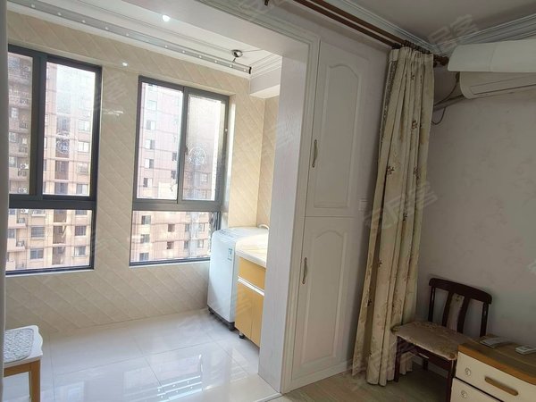 上海松江泗泾塘和家园德悦苑业主自住两房出租押一付一出租房源真实图片