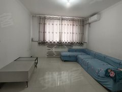 哈密伊州时代广场红星医院附近对面嘉和苑两室两厅。拎包入住，家具家电齐全出租房源真实图片