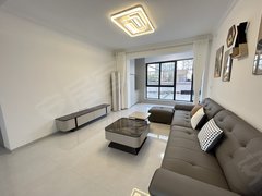 赣州章江新区兴国路章江新区厚德书院对面豪华装修大四房带大露台出租出租房源真实图片