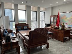 桂林临桂一院两馆金茂中心精装修143平精装修出租房源真实图片