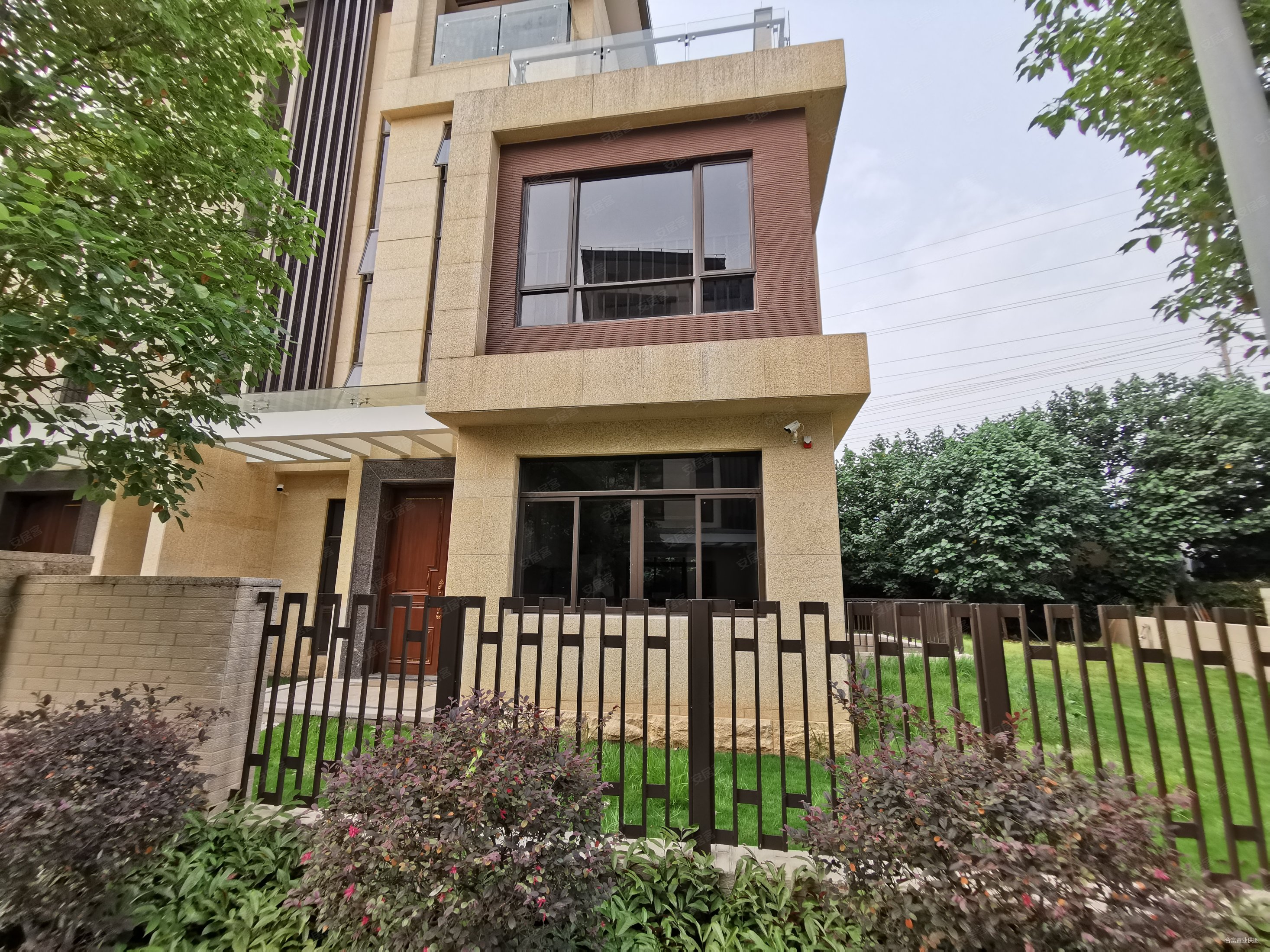 天颐华府 番禺 带装修别墅 人车分流 安静舒适 欢迎约看房