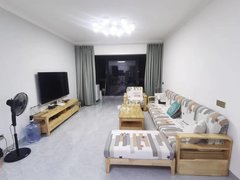 柳州柳南柳南实拍 柳南万达华城旁 银海小区北区 电梯三房 拎包入住出租房源真实图片