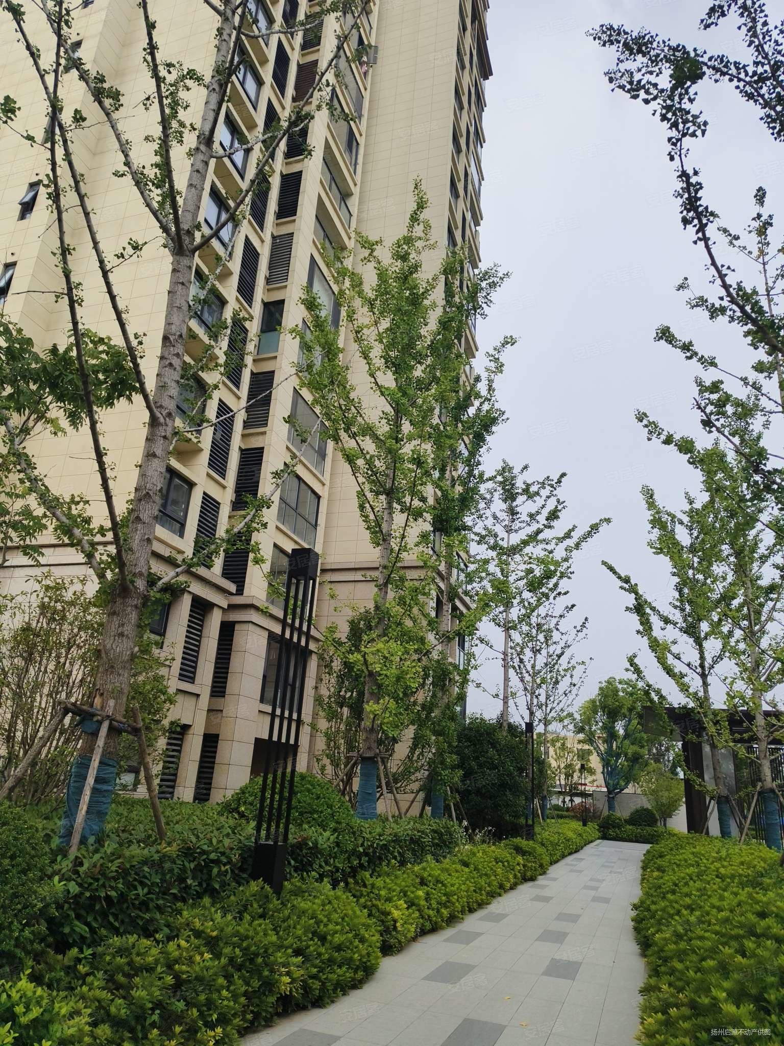 扬州房产网>扬州二手房>江都二手房>龙城路二手房>雅居乐江城雅郡>