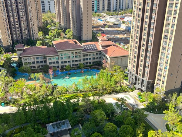 昆明官渡新螺蛳湾俊发星湾俊园新螺蛳湾旁  彩云城星湾俊园三室 大