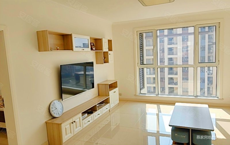 蓝岸郡景朝阳山路657号3室2厅1卫12501平方米