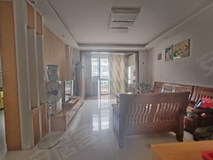 河池金城江金城江城区金桂苑 3房2厅1卫 家具家电齐全 拎包入住2000元一个月出租房源真实图片