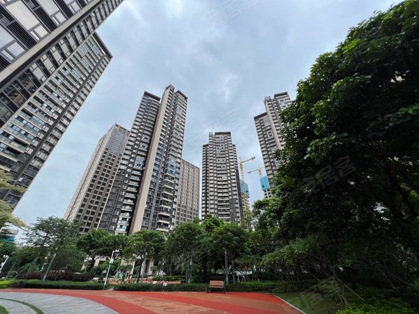 珠海香洲新香洲绿景喜悦荟绿景喜悦荟 双阳台 拎包入住 精装修 近山姆