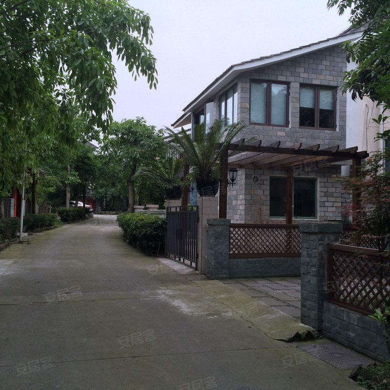 【青城白鹭洲(别墅), 青城白鹭洲(别墅)小区详情,房价走势,房源,业主