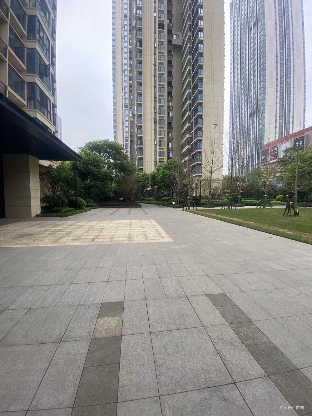 万象城华润幸福里品质小区3室2厅2阳台毛坯随时看房