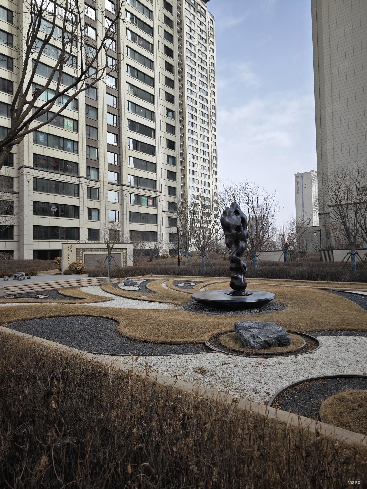 停车方便 带电梯 南向采光好 次新小区 近医院,中海铂悦府二手房,228