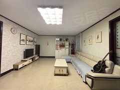 新乡牧野万达广场胖东来隔壁3室领包入住！民水电有钥匙立拓华府！宝龙！伟业好房出租房源真实图片