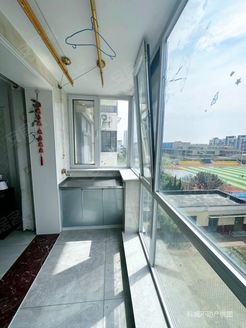 大两房 精装修 中间好楼层 南北通透 居住密度低,名仕园(莱西)二手房