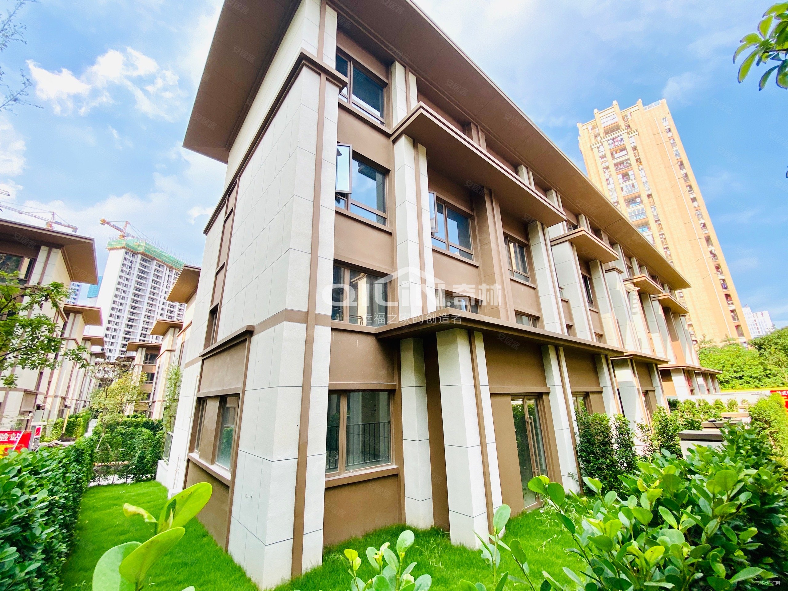 城北绶溪 联发君领天玺 别墅 330万 看房方便 有钥匙