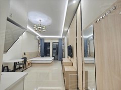 防城港港口桃花湾广场14号入住，可短租，海湾一号，单间，配套设施齐全出租房源真实图片