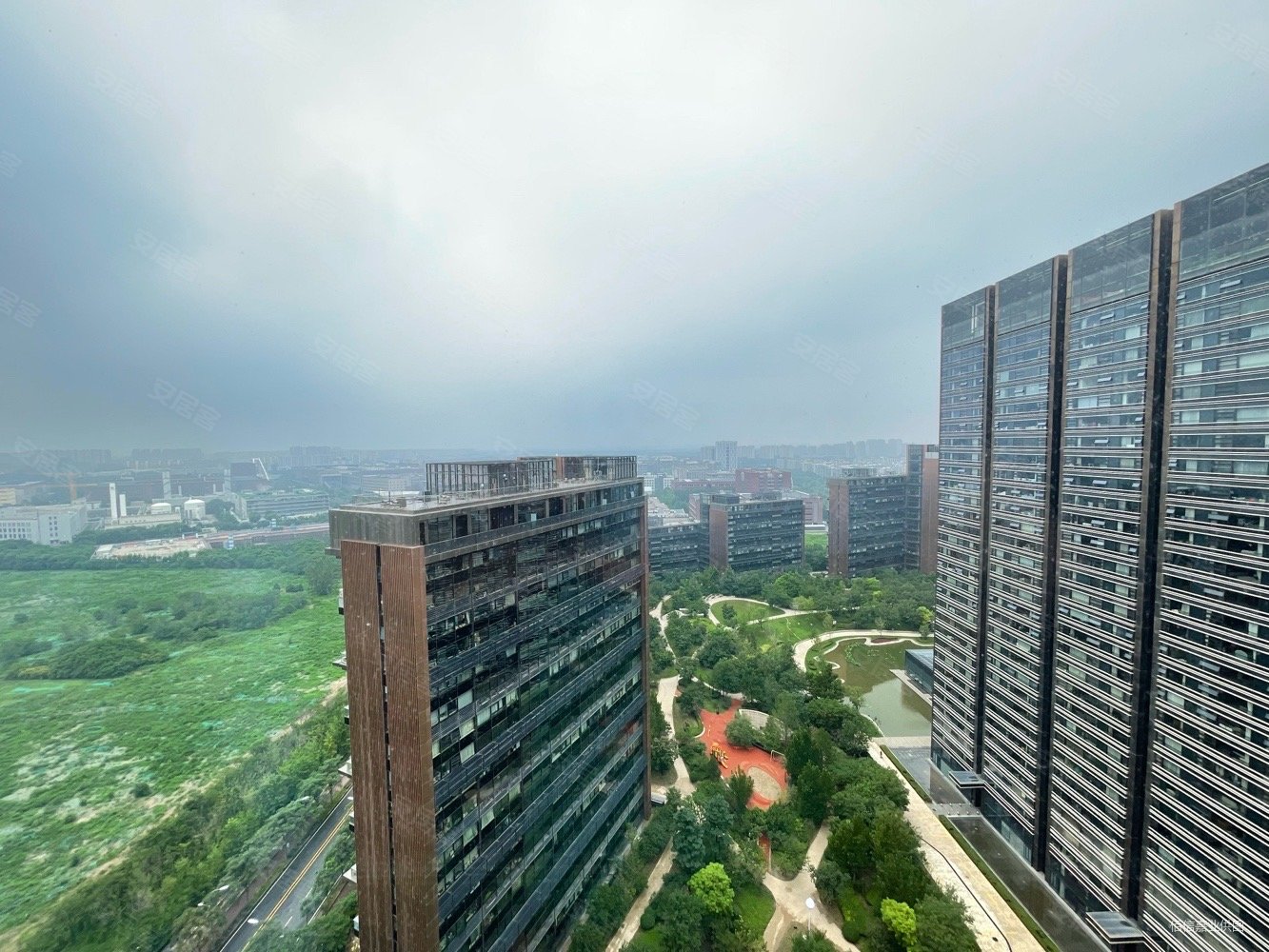 亦庄国锐金嵿142平精装三居直降480万诚意出售随时看房