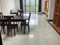 防城港东兴体育场天鹅湖 体育场 口岸 东兴中心 大四房 拎包入住出租房源真实图片