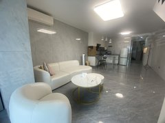 海口秀英秀英大道急租 诚方创世纪 永万路 北大附学校附近 2房精装领包入住出租房源真实图片