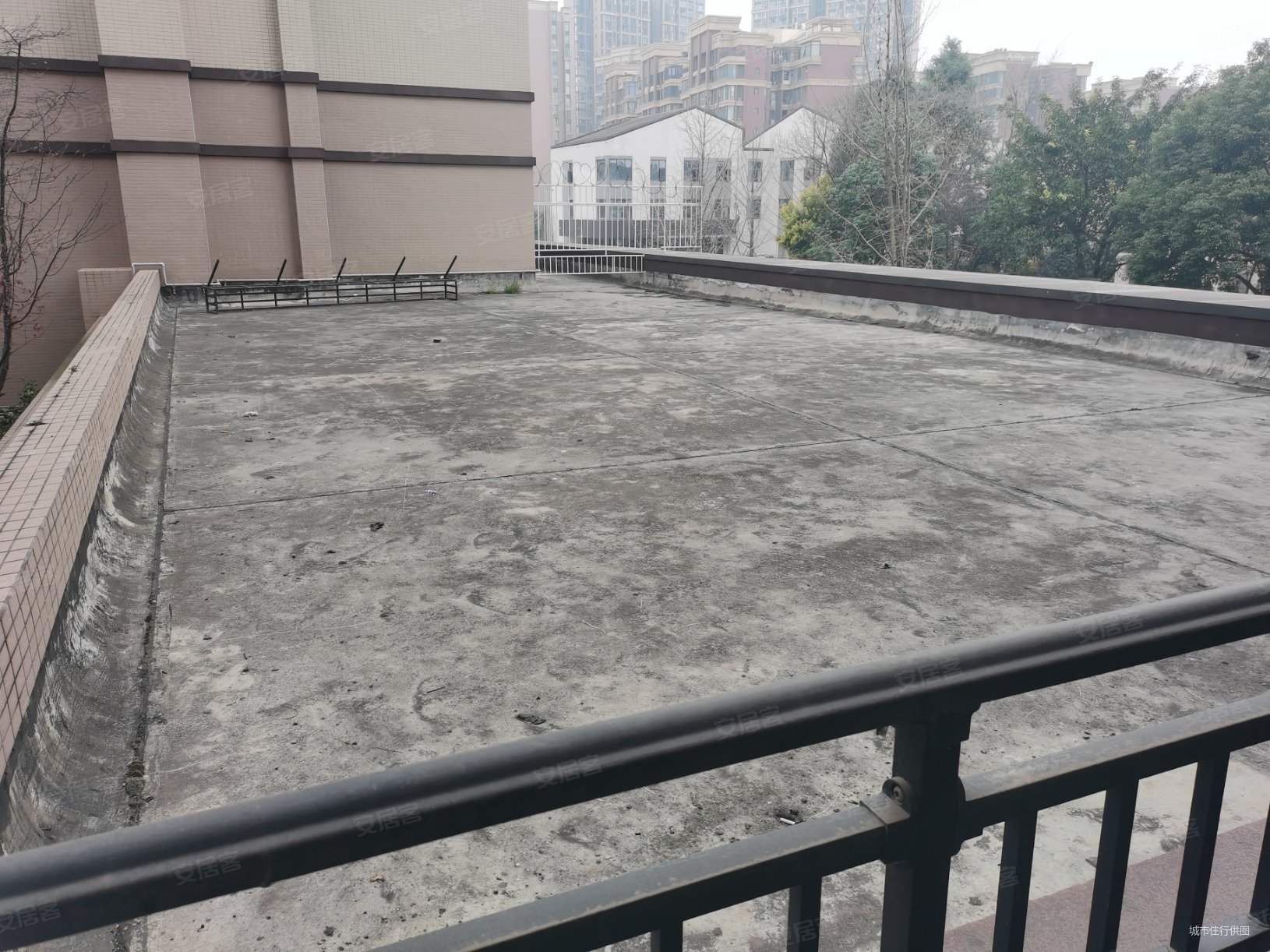 保利狮子湖檀香郡
