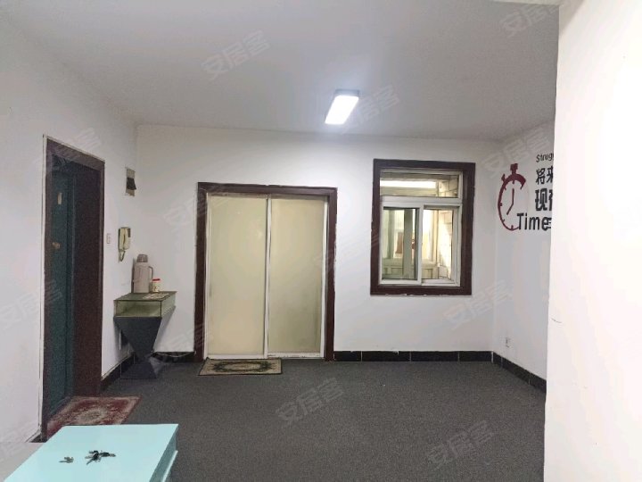 瑞景家园 3室2厅2卫