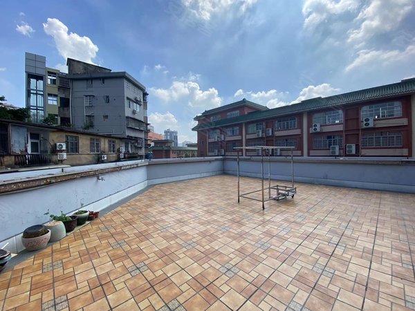 广州越秀东山口寺贝通津1号大院东山口 培正小学旁 电梯精装大两房