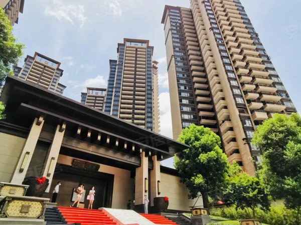 南宁良庆五象大道龙光天瀛龙光天瀛 4室2厅3卫出租房源真实图片