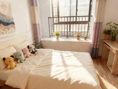 合肥新站陶冲湖洋房出租 三房配齐 一附院  全屋定制衣柜 生活便捷 随时看出租房源真实图片