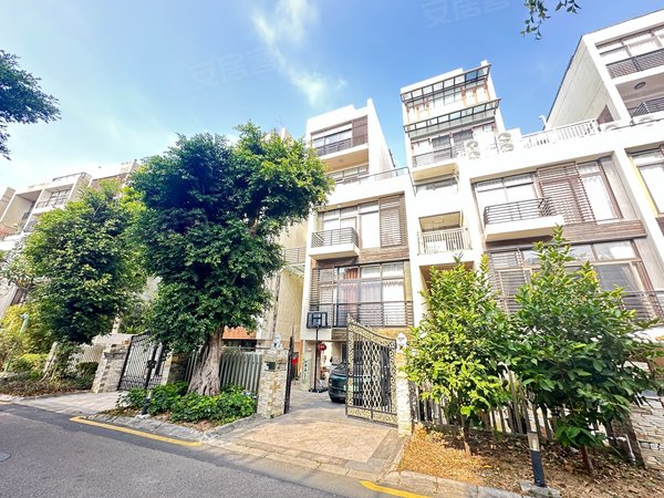 深圳盐田大梅沙万科东海岸(别墅)万科东海岸(别墅) 6室2厅4卫 电梯房