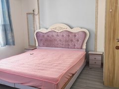 安康汉滨万达广场花园沟社区 ，好房出租 ，支持月付款 季度付款 年付款的哦出租房源真实图片