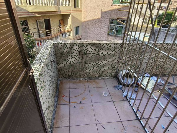 深圳龙岗横岗安良八村横岗安良八村阳台单间出租房源真实图片