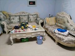 盘锦双台子兴隆二百晟华苑步梯好楼层。三室一厅拎包入住出租房源真实图片