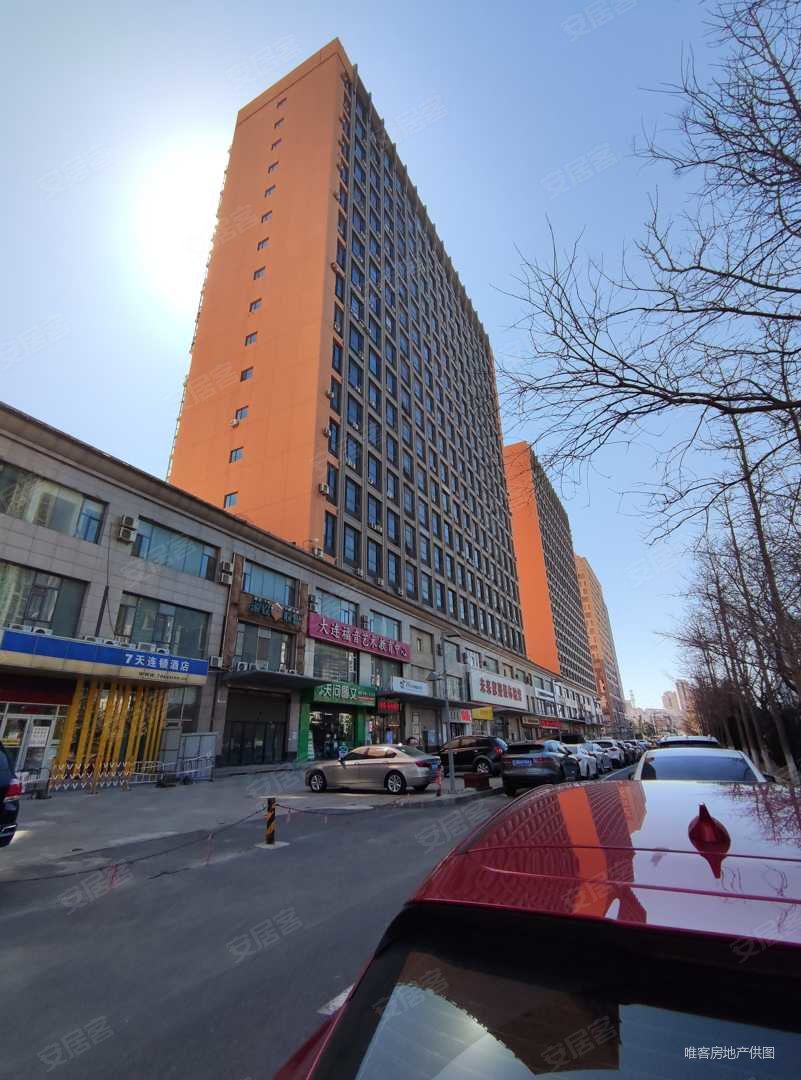 特价高新软件园万达锦辉86赠86平2卫急急急售